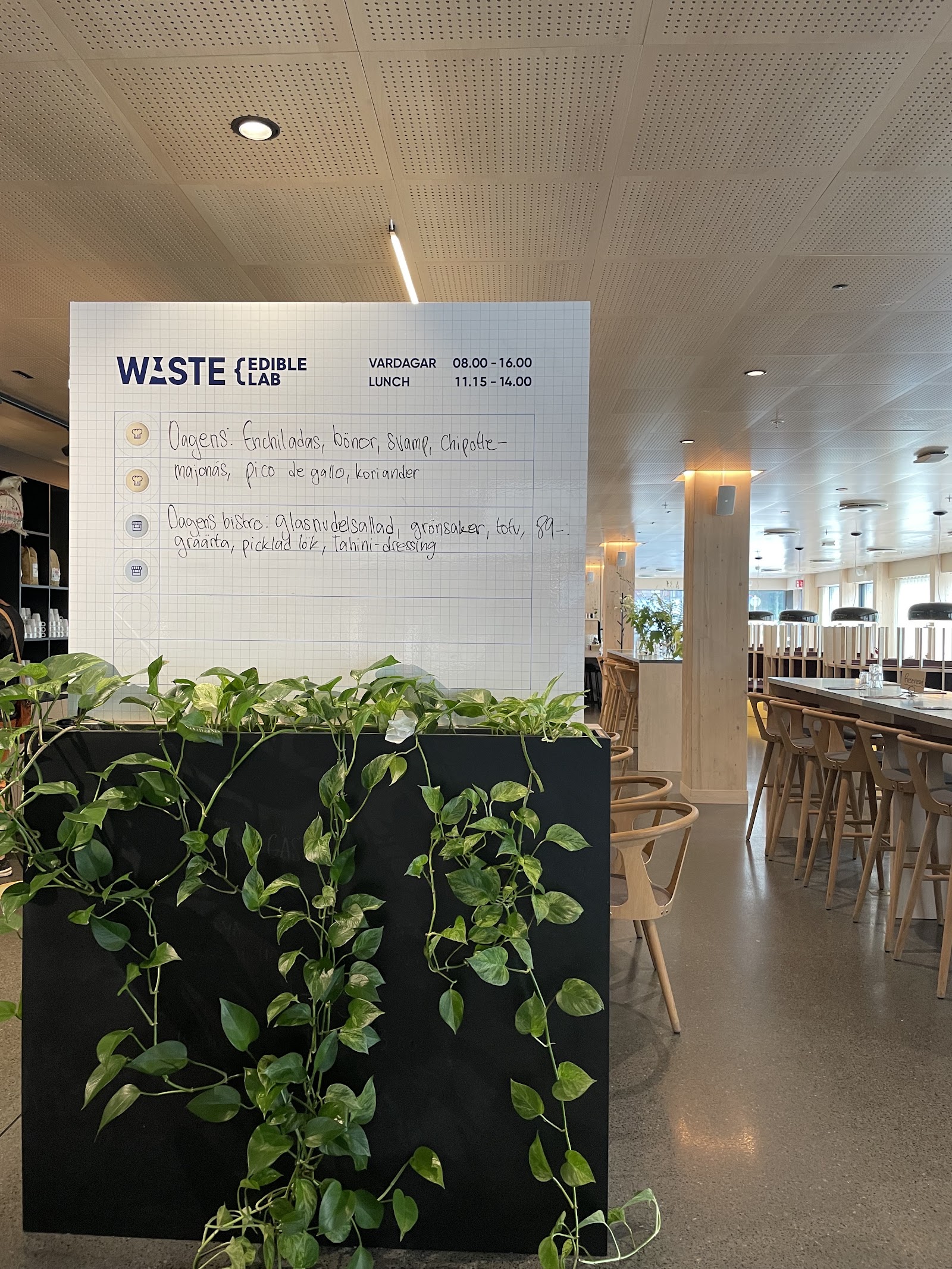 Waste – bild 2