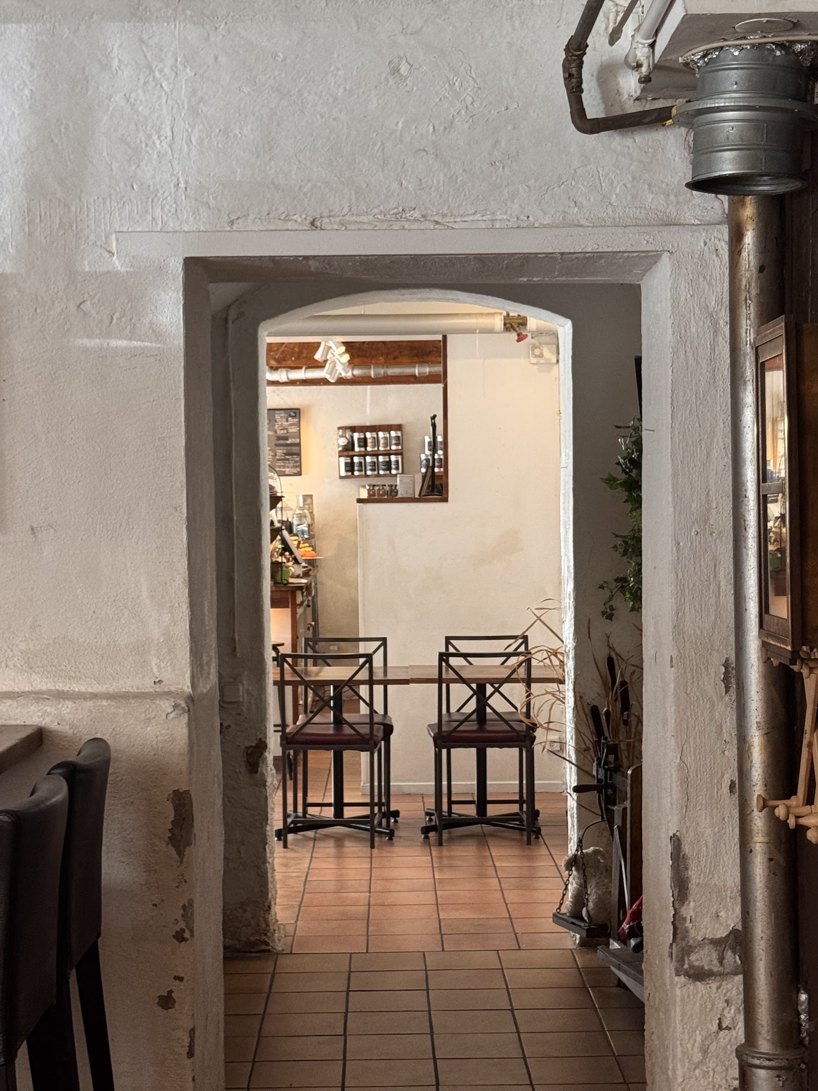 Café and the Bakery – bild 1