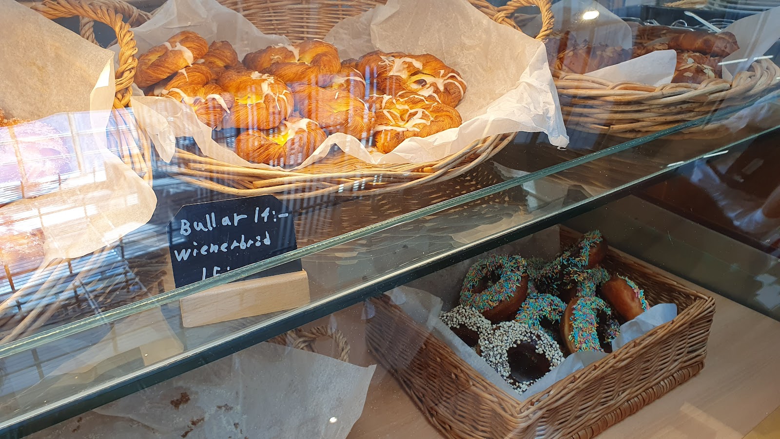 Esters Salutorg – bild 1
